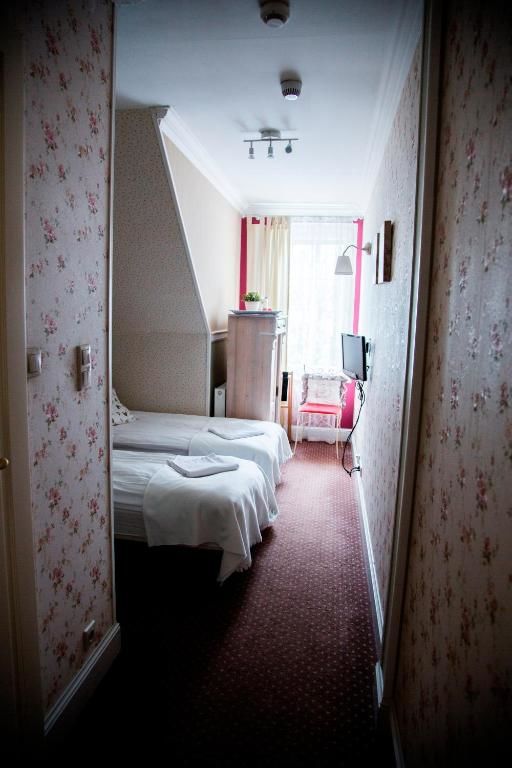 Отели типа «постель и завтрак» Dwór Złotopolska Dolina Mansion House Трембки-47