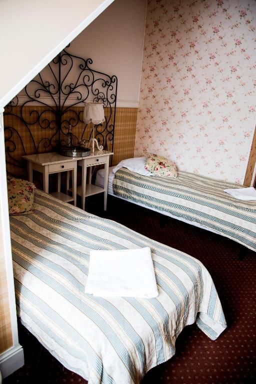 Отели типа «постель и завтрак» Dwór Złotopolska Dolina Mansion House Трембки-50